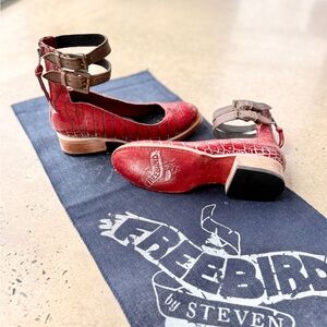 Freebird by Steven Maribel Red Croc-Emboss ankle flats Size 5